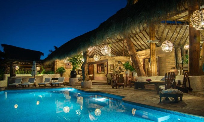 Ixtapa - Zihuatanejo Villa | Villa El Ensueño by La Casa Que Canta