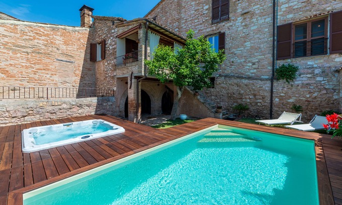 Spello Villa | Villa Elisa Historical residence Welness
