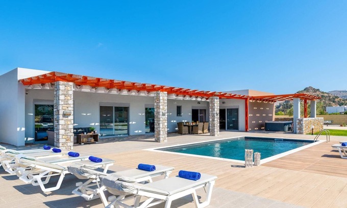 Kalathos Villa | Villa Elite Kalathos by Villa Plus