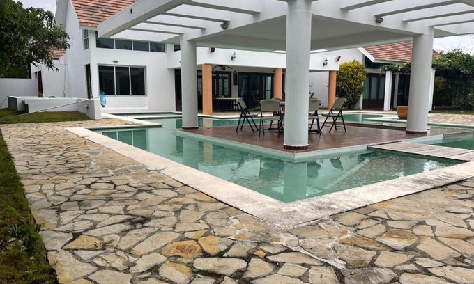 Guayacanes Villa | VILLA ENTERA EN GUAVABERRY