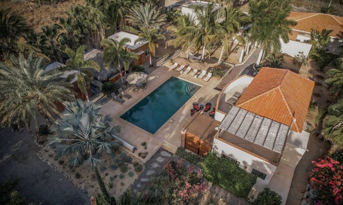 El Pescadero Villa | Villa Gemelas — Your Private Tropical Oasis in Baja