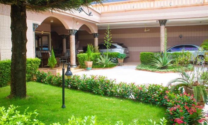 Abomey-Calavi Villa | Villa GERVAIS O.