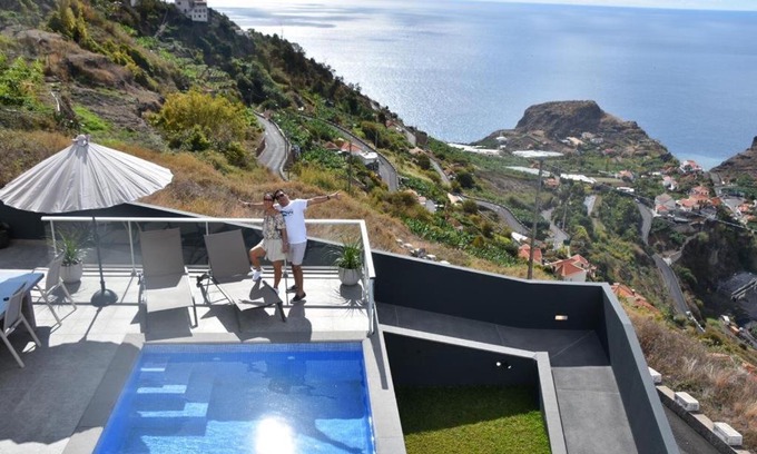 Tabua Villa | Villa Golden Charm