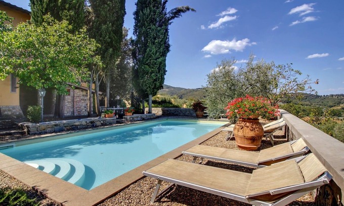 Ponte Agli Stolli Villa | Villa Grevigiana In Figline Valdarno, Tuscany