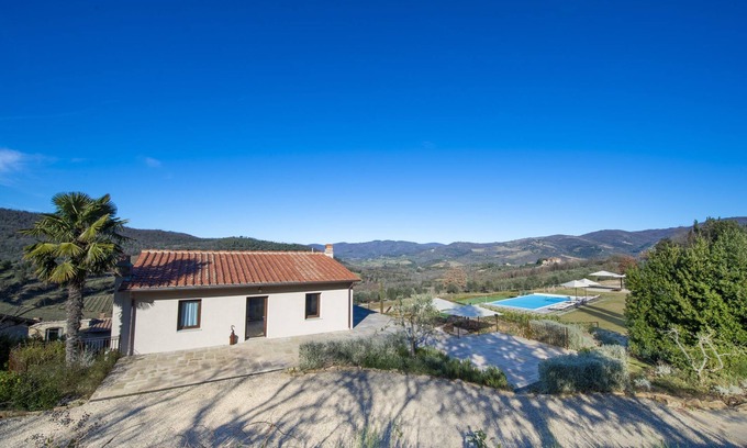 Panzano in Chianti Villa | Villa Il Tinaio in Chianti by Fantasia Villas