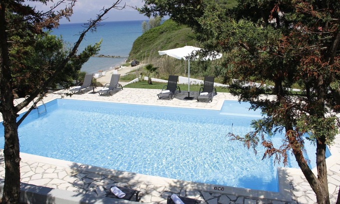 Termenades Villa | Villa in Corfu with Pool near Gialos Beach