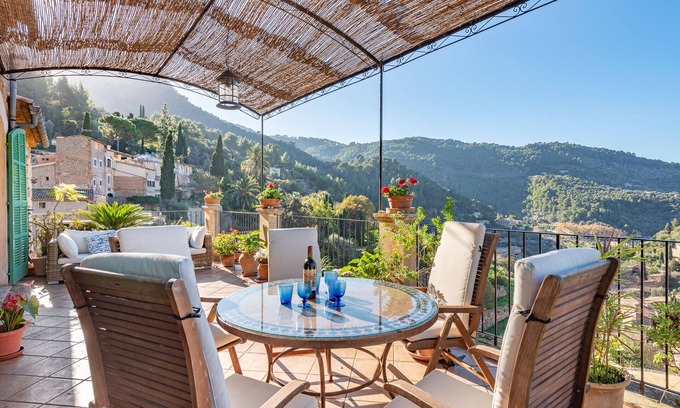 Deia Villa | VILLA IN DEIA WITH PANORAMIC VIEWS IN AN IDILICAL ENVIRONMENT