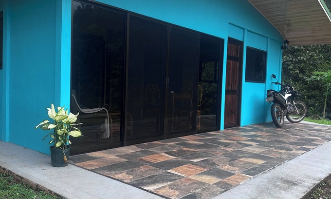 Parrita Villa | Villa In the heart of the Jungle With Amazing Mountain views