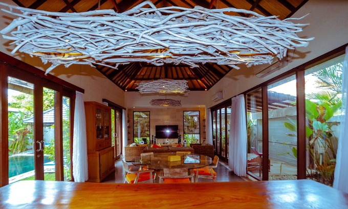 Dewi Sri Villa | Villa Intan Legian Seminyak Bali Private Home Rental