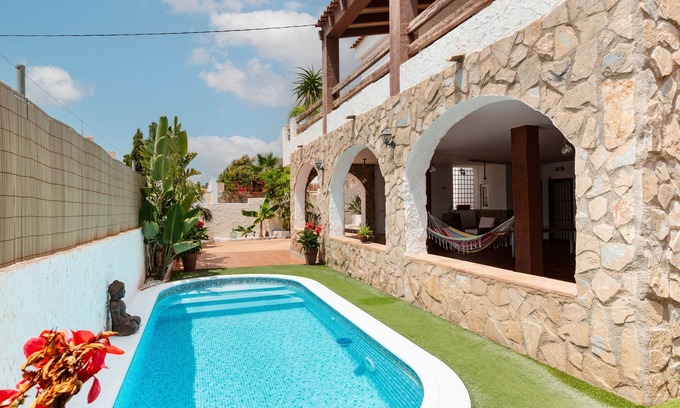 Calabardina Villa | Villa 'Jardines De Cope' with Sea View, Private Pool and Air Conditioning