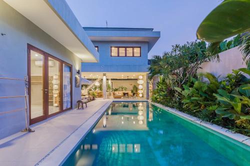 Nakula Villa | Villa Jazz 3BR 10m Pool seminyak