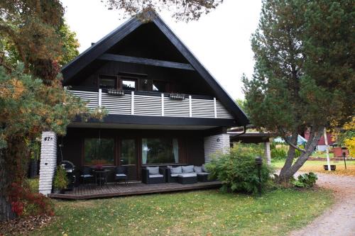Espoo Apartment | Villa Jupperi Espoossa