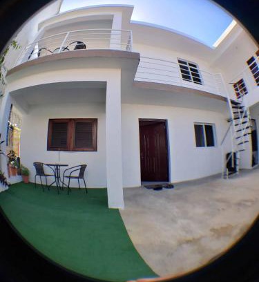 La Iglesia Apartment | Villa Kate