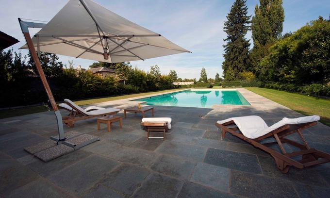 Madonna dell'Olmo Villa | Villa Kimera