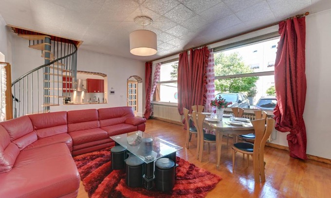 Aix-les-Bains City Center Villa | Villa Lamartine