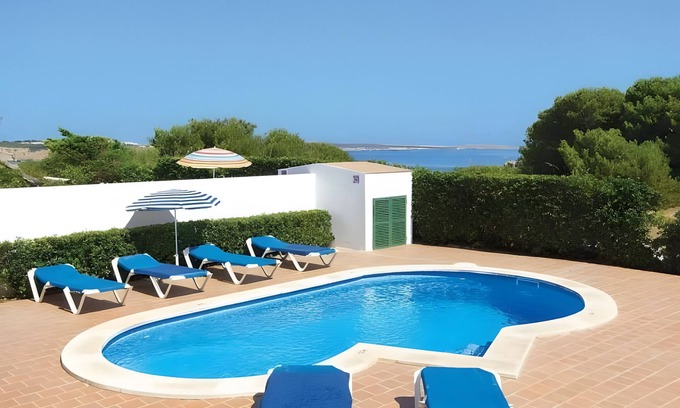 Arenal d'en Castell Villa | Villa 'Las Marinas 2 Vistas Al Mar' with Sea View, Wi-Fi and Air Conditioning