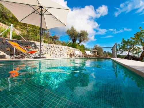 Mancor de la Vall Villa | Villa Mancor Pool & Mountain Views