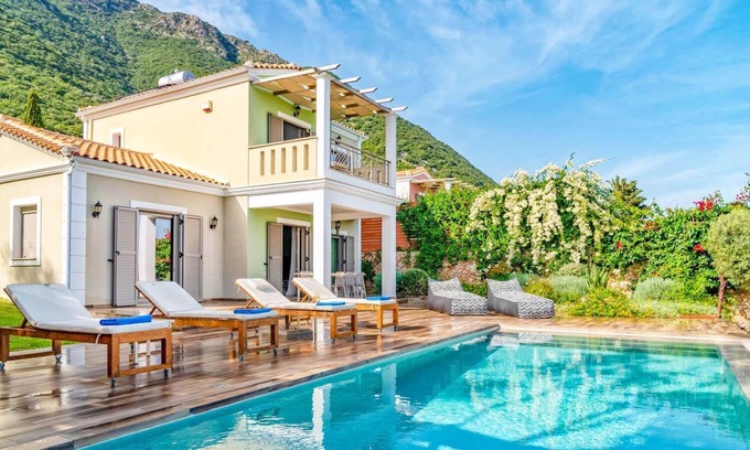 Spanokhorion Villa | Villa Melanthi - Three Bedroom Villa, Sleeps 6