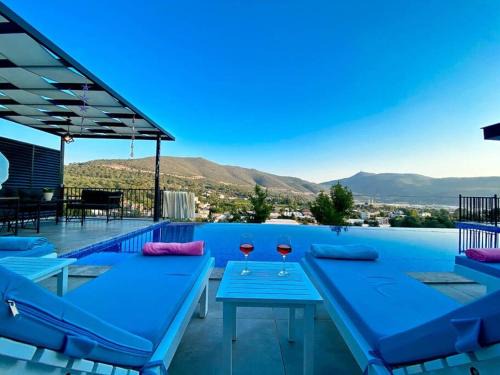 Kas Villa | Villa Menekiş / Kalkan