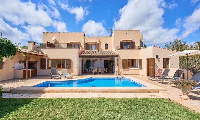 S Horta House | Villa mit Pool, Grossem Garten und Blick auf das Land