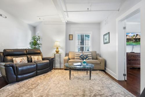Downtown Historic District Apartment | Villa Mulvey # 4