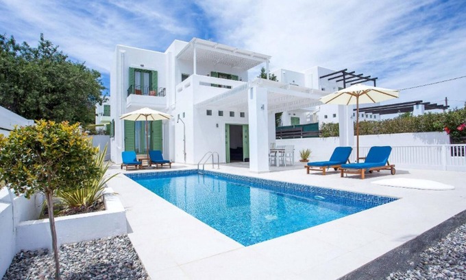 Gennadi Villa | Villa Mytikas - Two Bedroom Villa, Sleeps 6