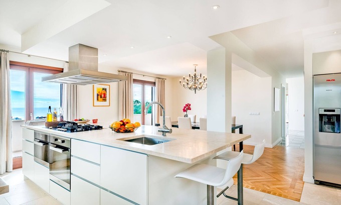 Palma de Mallorca Villa | Villa Oasis Palma Bay