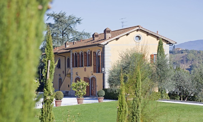 Figline e Incisa Valdarno Apartment | Villa on the Florentine hills-Relais Close to Florence - Official page