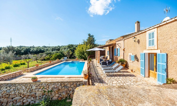 Manacor Villa | Villa 'Pascual Gran' with Mountain View, Private Pool and Wi-Fi