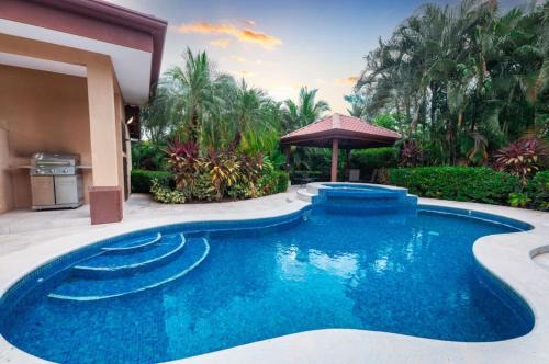 Bejuco Villa | Villa Sendero By Vacationpuravida