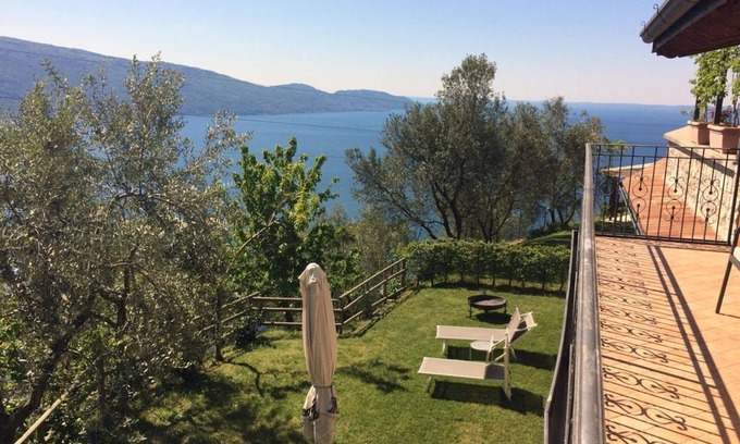 Muslone Villa | Villa Stefano lake view