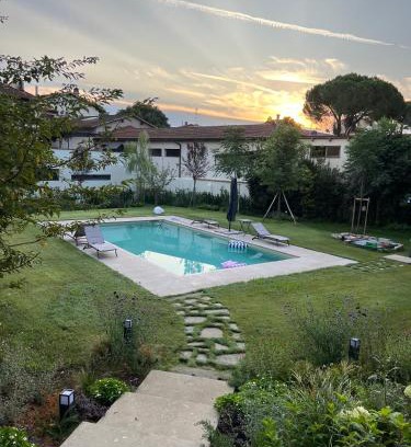 Lastra a Signa Apartment | Villa Taccetti - Appartamento "La Torretta" in Villa del Settecento con piscina