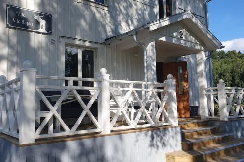 More Villa | Villa The White Moose, 6 rooms, 3 bedrooms, 2,5 baths, sauna, near Branäs