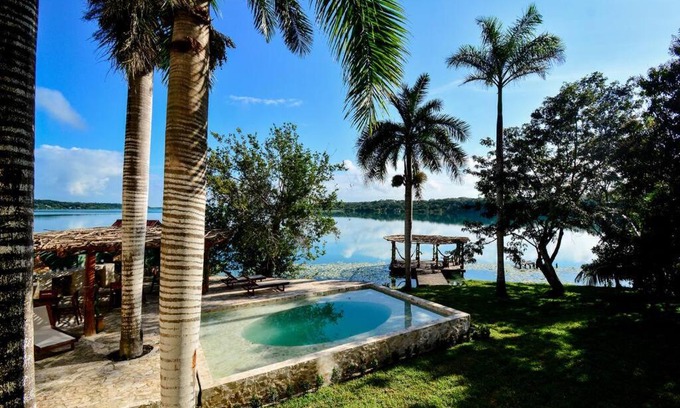 Xul-Ha Villa | Villa V Casa Kuuts Ja