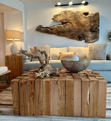 Key Largo Apartment | Villa Valbuena Gem Key Largo 2 Kings Marina Pickleball Tennis 3 Pools Remodeled 2025