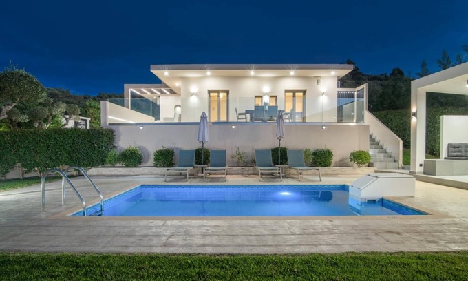 Planos Villa | Villa Vatia 2 - Two Bedroom Villa, Sleeps 6