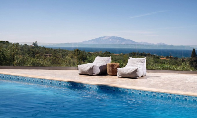 Planos Villa | Villa Venia - 2 Bedroom Villa with Private Pool