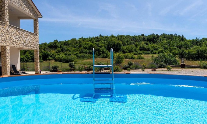 Gondolici House | Villa Veronica is a holiday home for 8 people, surrounded by forests and fields.