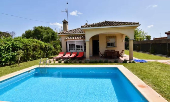 Los Gallos-Cerromolino Villa | villa with typical Andalusian charm