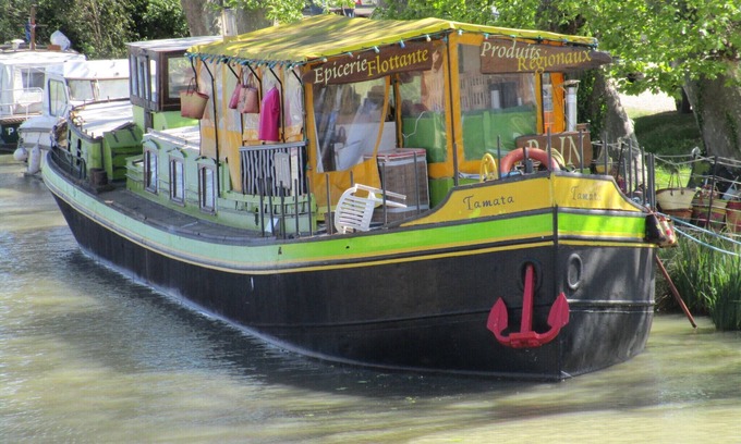 Sauvian Villa | Villa with south facing pool, terraces and garden 600m2, 8 people, 4 bedrooms