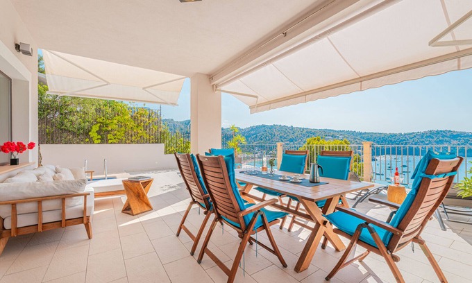 Puerto de Soller Villa | Villa with stunning views of the picturesque harbor, sunset and the sea