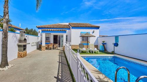 Conil de la Frontera House | Villa Yuca Conil de la Frontera by Ruralidays
