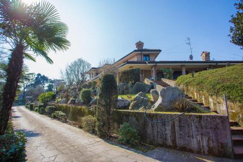 Barlassina Bed & Breakfast | Villagramde