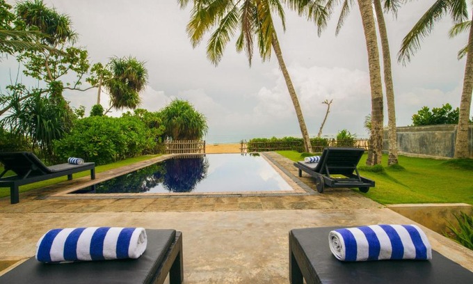 Hikkaduwa House | Villananda