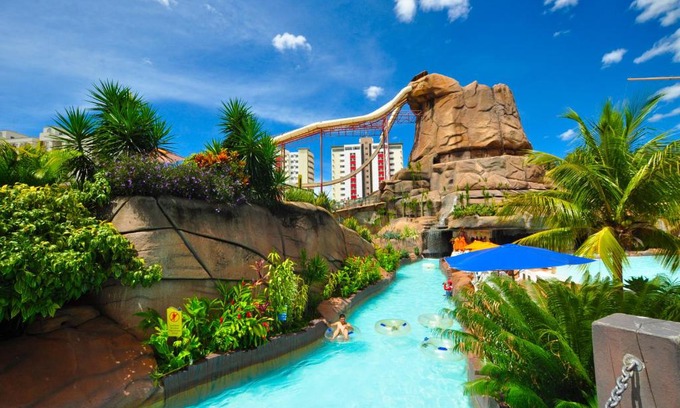 Prive das Caldas Apartment | Villas diRoma com um dia no Acqua Park, Splash e Slide