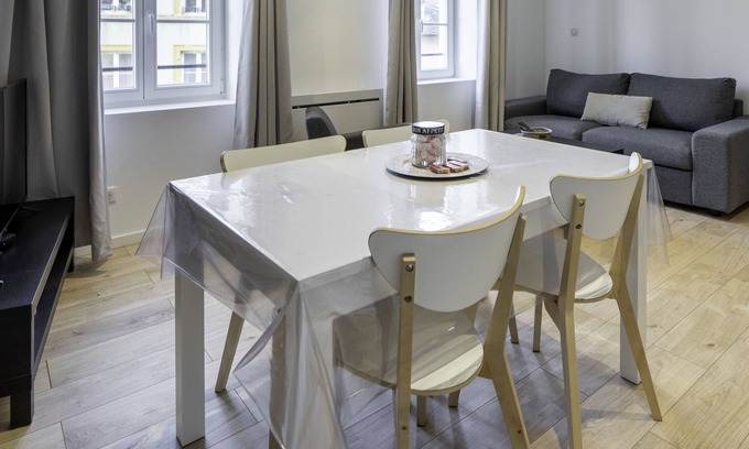 Thionville Apartment | Ville de Coeur, appartement T3 avec vue