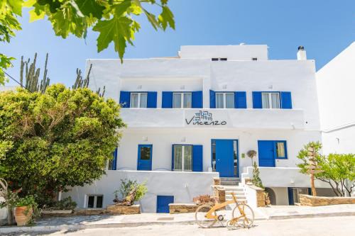 Tinos House | Vincenzo Family Rooms