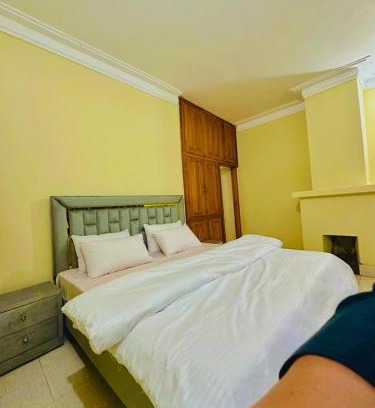 Dunga Gali Apartment | Vine wood cotteg