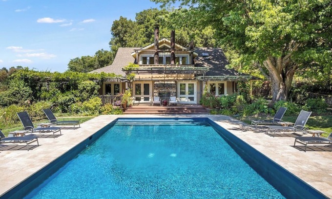Santa Rosa House | Vineyard views, pool, hot tub, bocce/pickle ball!