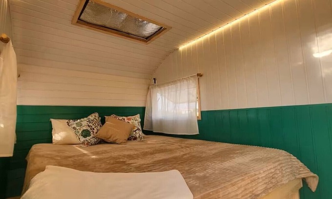 Barra House | Vintage Caravan by the beach